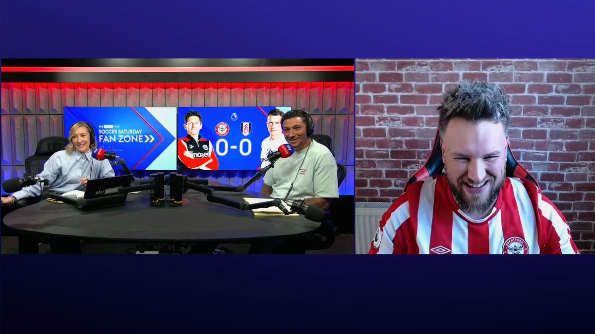 "It is everything that goes on behind, that helps the coaches." Brentford fan Simon questioned on how good Thomas Frank is in comparison to Keith Andrews 👀