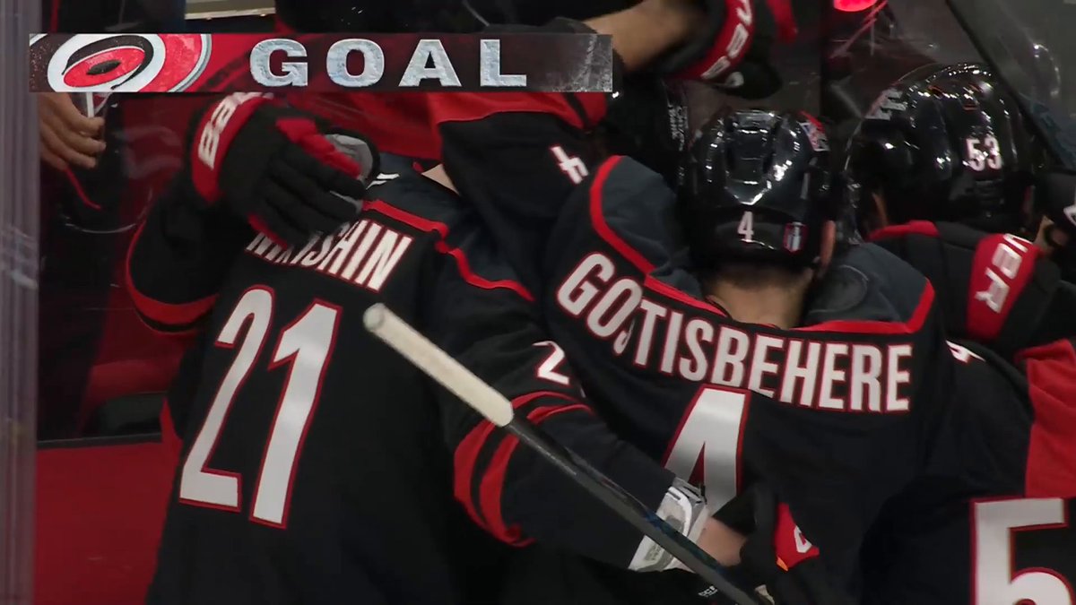 LOGAN STANKOVEN SCORES THE FIRST GOAL OF THE 2026 #STANLEYCUP PLAYOFFS! 🚨 🇺🇸: ESPN 🇨🇦: Sportsnet &amp; TVA Sports