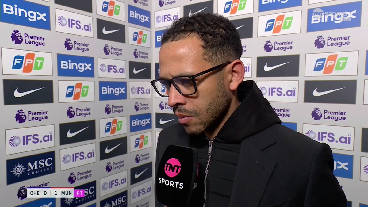 "I can only say what I saw. I felt we were the dominant team from minute one to the end of the game." Liam Rosenior offers his assessment of Chelsea's 1-0 home defeat to Manchester Utd. 🎙️ @julesbreach 📺 TNT Sports and HBO Max