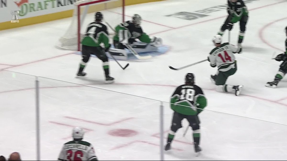 An absolutely BEAUTY of a power play goal, what passing 🔥🚨
