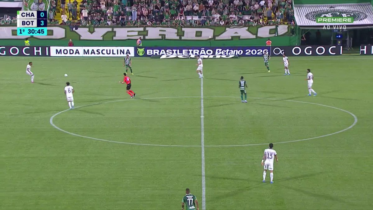 Danilo tá jogando fácil... 👏 #Futebol #Brasileirão #Chapecoense #Botafogo