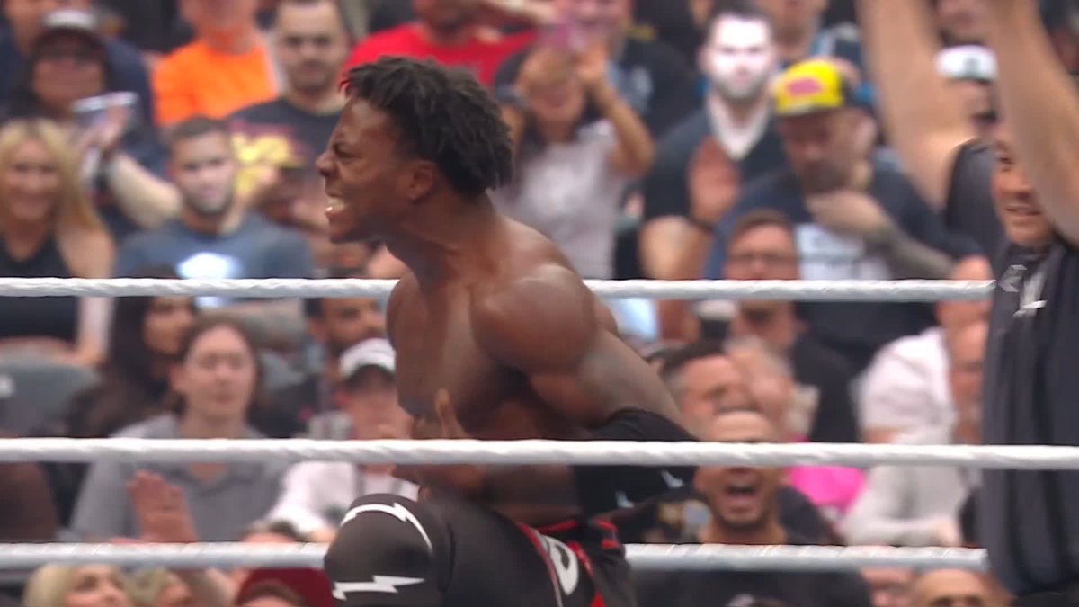 .Speed⭐️ is SHOWING OUT at #WrestleMania! 🔥