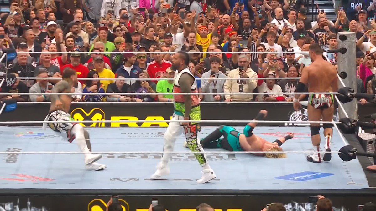 Not so fast Logan Paul! ❌ LA Knight and The Usos come to the RESCUE of Speed⭐️!