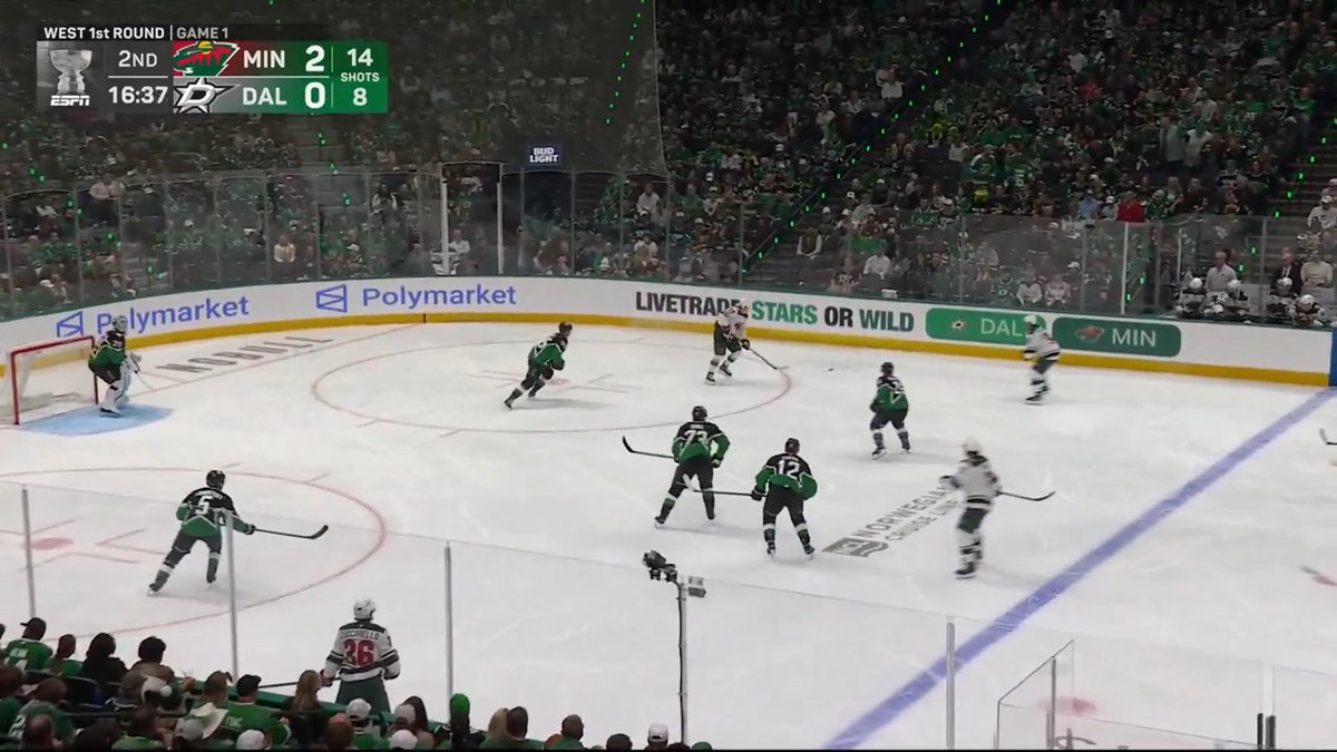 IT'S ALL MINNESOTA RIGHT NOW! They now have a 3-0 lead here in Game 1! #StanleyCup 📺: ESPN, Sportsnet, &amp; TVA Sports
