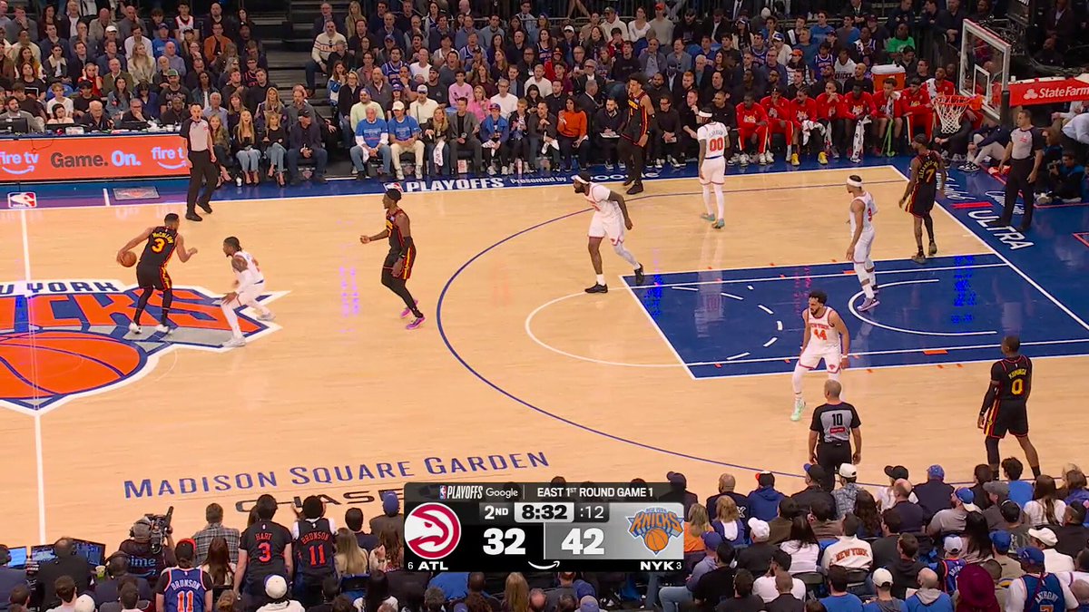 This move from CJ McCollum 😮‍💨 Tap into Hawks/Knicks Game 1 below!