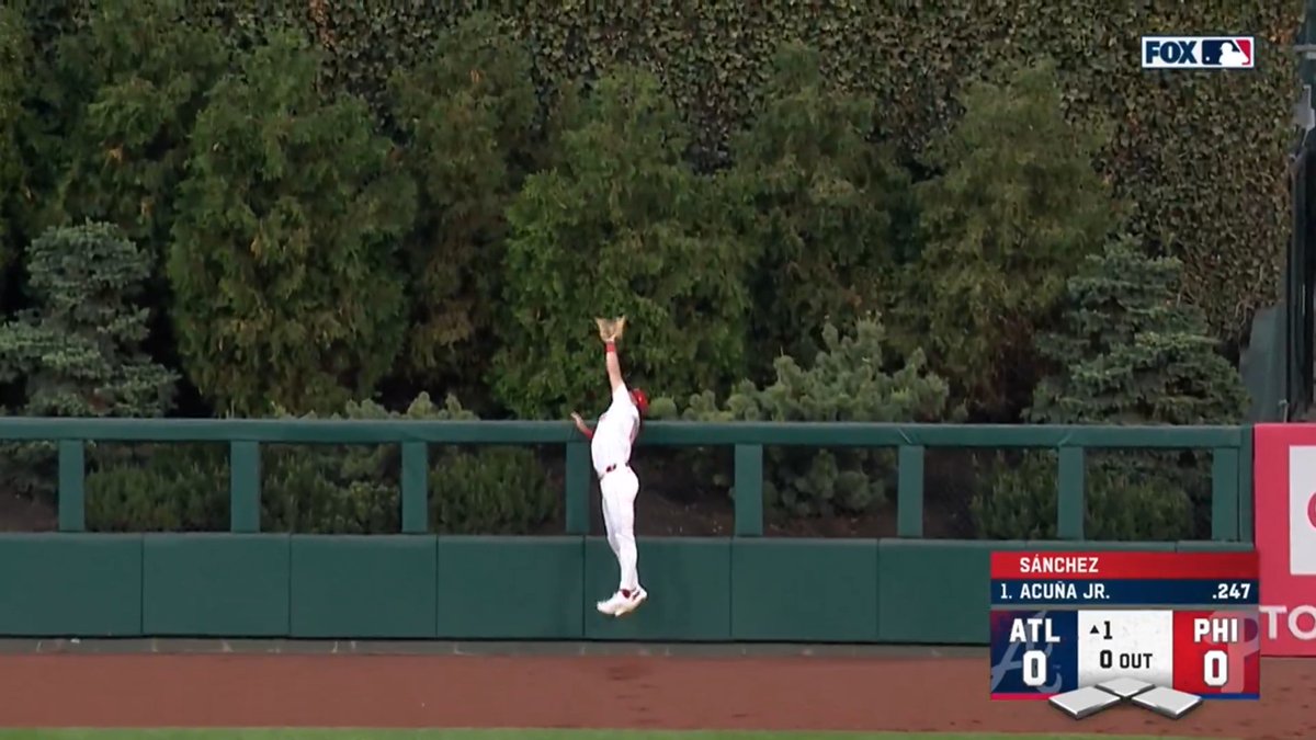LEADOFF HOME RUN ... ROBBERY! 😤