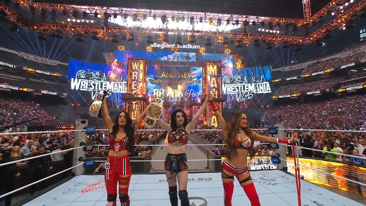 PAIGE AND BRIE BELLA WIN THE WOMEN'S TAG TEAM TITLES!!! SARAYA | Nikki & Brie Stream #WrestleMania LIVE RIGHT NOW on the @ESPN app! ➡️