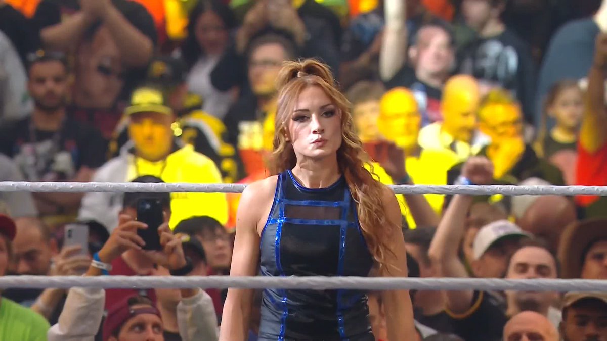 The Wonder Years play Rebecca Quin to the ring LIVE!! 🔥 Stream #WrestleMania LIVE RIGHT NOW on the @ESPN app! ➡️