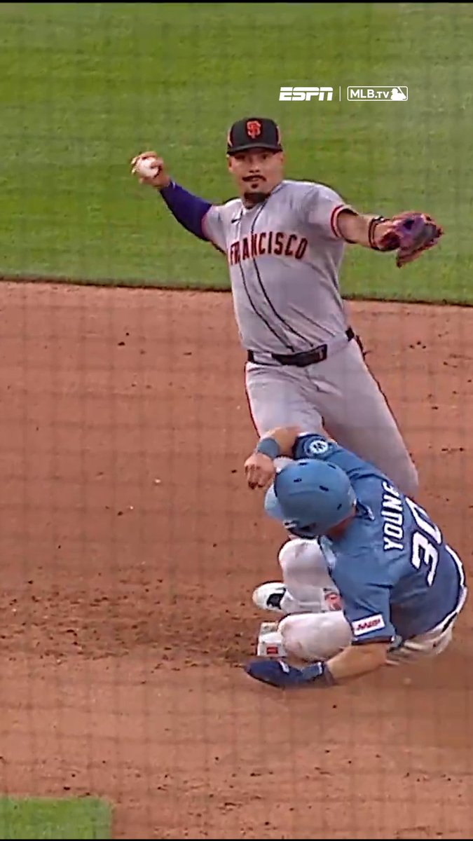 What an effort by Willy Adames to get the out at first 😮‍💨