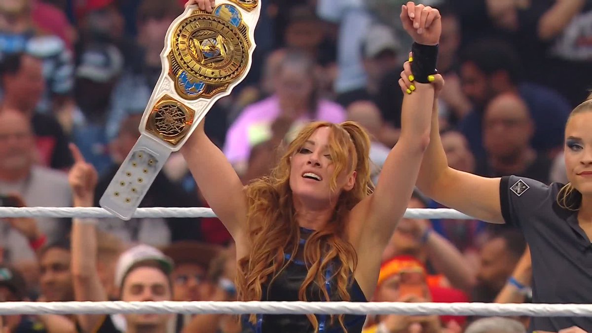 OH MY GOD 😲 Rebecca Quin is the NEW Women's Intercontinental Champion!