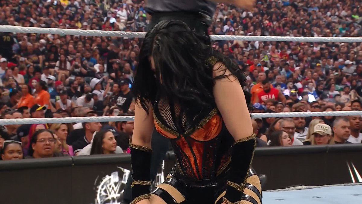 Oblivion by Stephanie Vaquer 😱 Stream #WrestleMania LIVE RIGHT NOW on the @ESPN app! ➡️