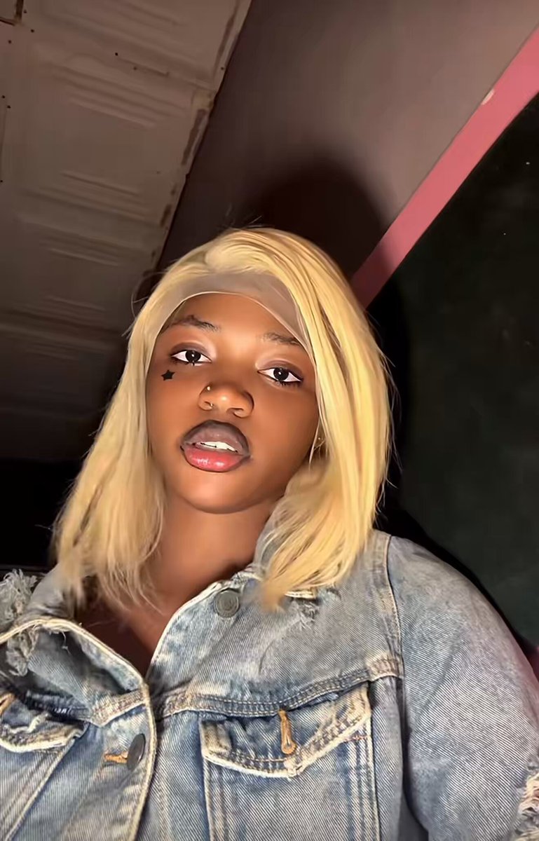 I need a man who earns more than 5 million monthly. If you don’t just don’t dare to approach me 🤦‍♀️