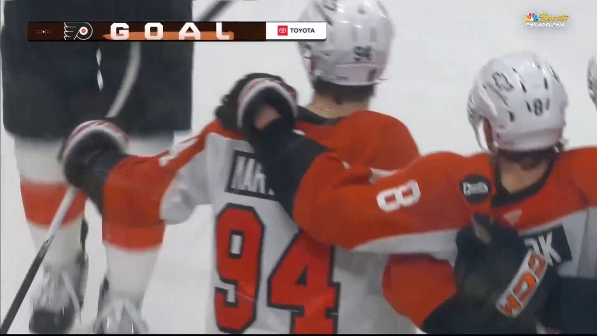 PORTER MARTONE HOLY FUCKING SHIT A DAGGER GOAL IN HIS FIRST PLAYOFF GAME AT JUST 19 YEARS OLD