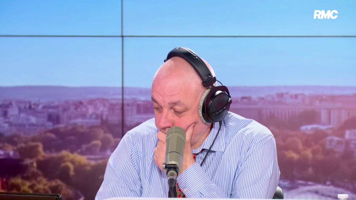 🇫🇷 Bonjour la France Aymeric Broussaud, PDG d'une entreprise de chaussettes made in France, a décidé d'octroyer une prime de 600 € à ses 64 salariés: "C'est pour redonner du moral, de l'espoir et valoriser le travail dans les PME françaises'" #BonjourcestFred frédéric hermel🇫🇷