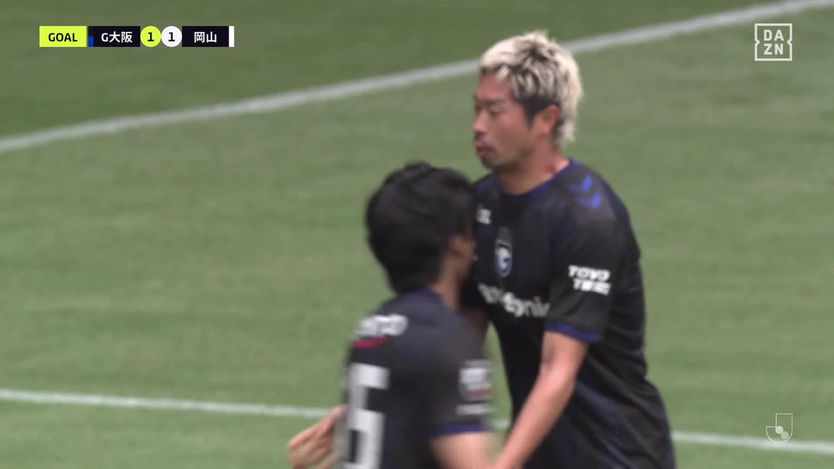 ついにセットプレーからゴール🔥🔥 初瀬のCKを三浦がニアでフリックし 岸本武流が頭で叩き込み同点に追いつく! 🏆 明治安田J1百年構想リーグ 🆚 G大阪×岡山 📺DAZN ライブ配信中 #Jリーグ #だったらDAZN