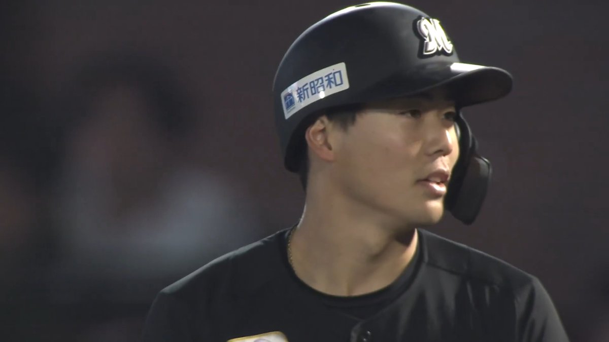 この回一挙6得点の猛攻！🔥🔥 繋がる打線！🌊 千葉ロッテ 友杉篤輝 選手のタイムリーヒットで追加点を挙げる！👏👏 👇ライブ配信はこちら