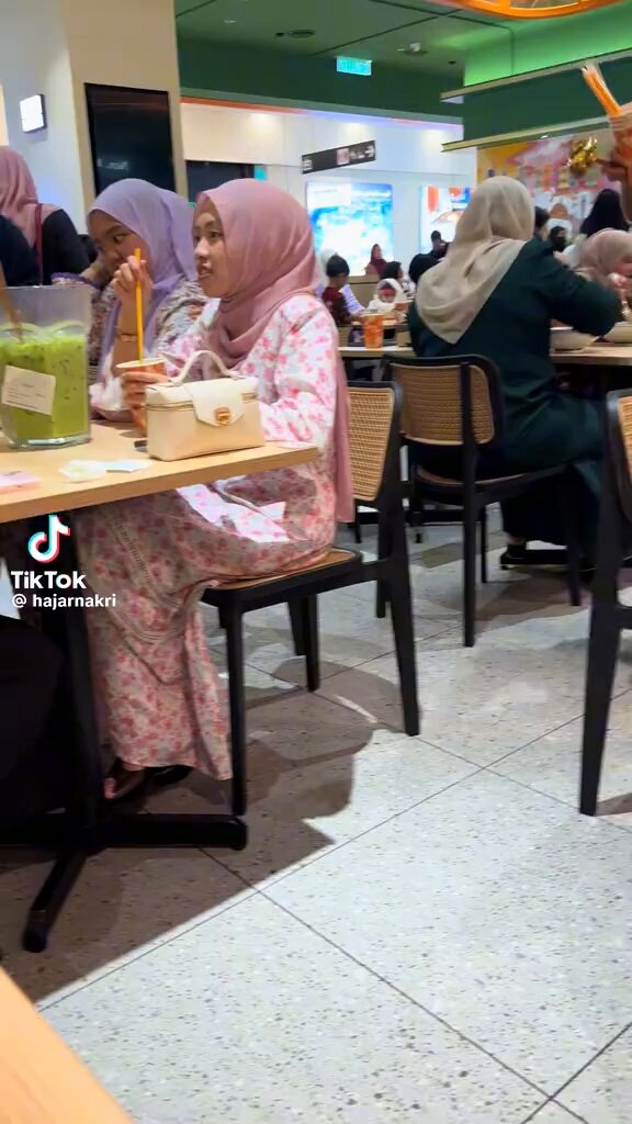 Fuh baru puas minum😅🤣