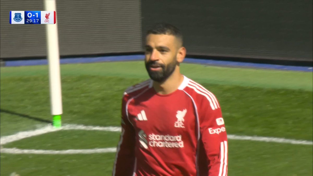 Moments after Iliman Ndiaye's goal was ruled out, Mohamed Salah gives Liverpool the lead in the Merseyside derby 😱