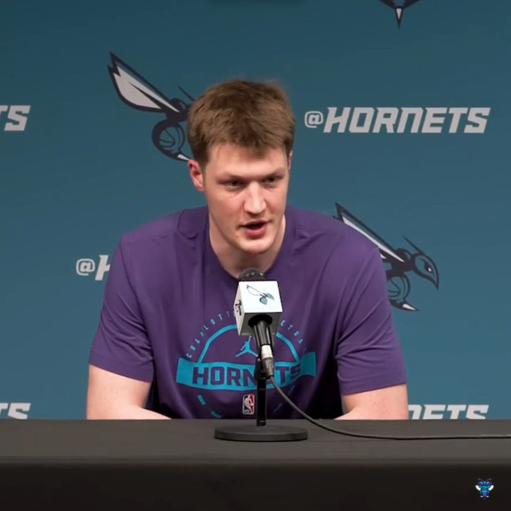 🎙️ Kon Knueppel: "It is a long season. It's my first time doing it, so some of that is a learning experience... just how to keep yourself fresh, because these seasons are long. And it's been really long. I haven't had any off time since last college season. I'm looking forward to some rest, but it'll be something I think about for sure going forward... what are the best ways to manage that and come out ready to go next year?" 🎙️ Charles Lee: "One of the areas I would like to see him grow is just his overall leadership, feeling more comfortable and confident to speak up in moments because he has such a great basketball IQ. We need that communication." 🎙️ Kon Knueppel: "That definitely is an area of improvement. As a rookie, you're kind of just trying to figure it out, and that's hard to do. But every time I had something to say, he would text me and say, 'It was great to have you talking. We need your voice.' That will definitely be an area of emphasis, just coming in next year and being more vocal."