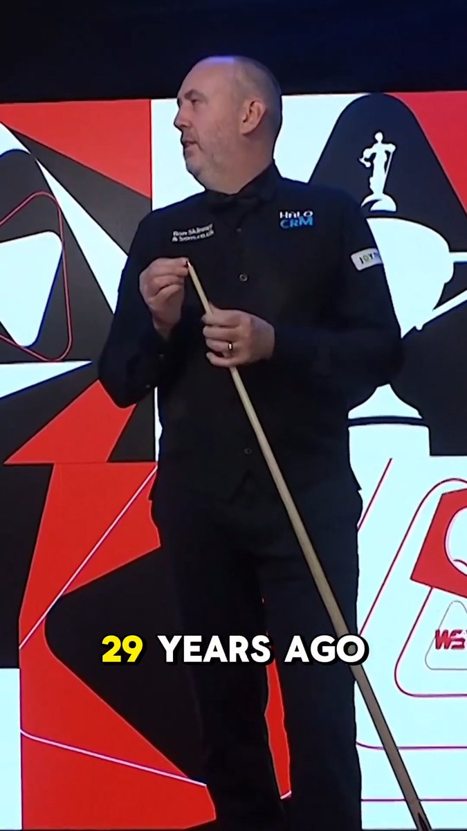 Rob Walker had a little fun with his latest Mark Williams intro 🤣 #WorldChampionship