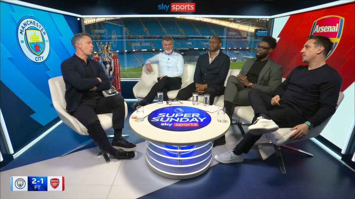 "I don't care" 😂 Roy Keane and the Super Sunday pundits give their title predictions 🏆