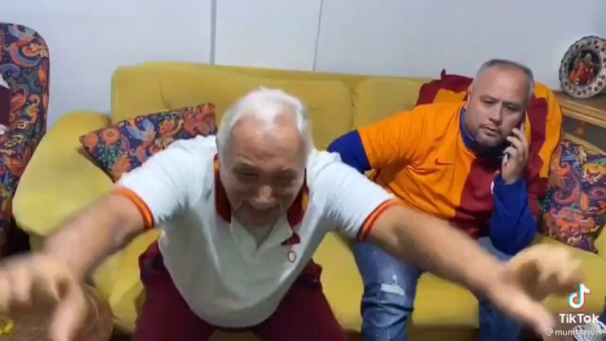 yeminlen maçı kapadım maçkoliğe girdim şöyle oldum aq