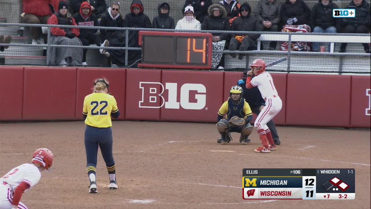 KAYLIE WALKS IT OFF!!! 🤯 BADGERS TAKE THE SERIES!!!