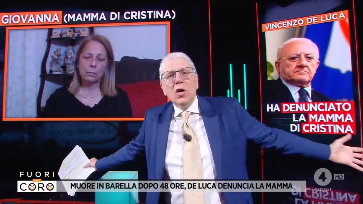 "Lei si è bevuto il cervello!" Mario Giordano all'ex governatore della Campania Vincenzo De Luca per aver denunciato per stalking la mamma di Cristina Pagliarulo, la donna morta dopo 48 ore su una barella all'ospedale Ruggi di #Salerno. #Fuoridalcoro