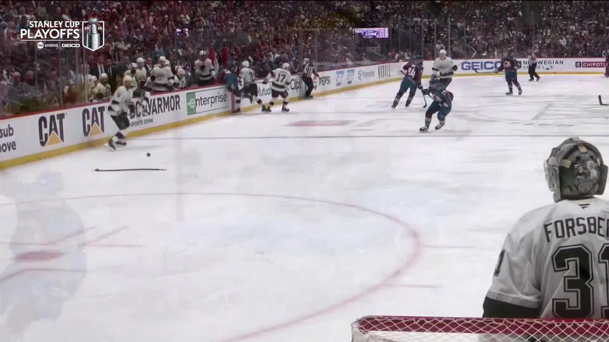 O'CONNOR SCORES AND THIS TIME IT WILL COUNT, AVS TAKE A 2-0 LEAD! 🔥🚨