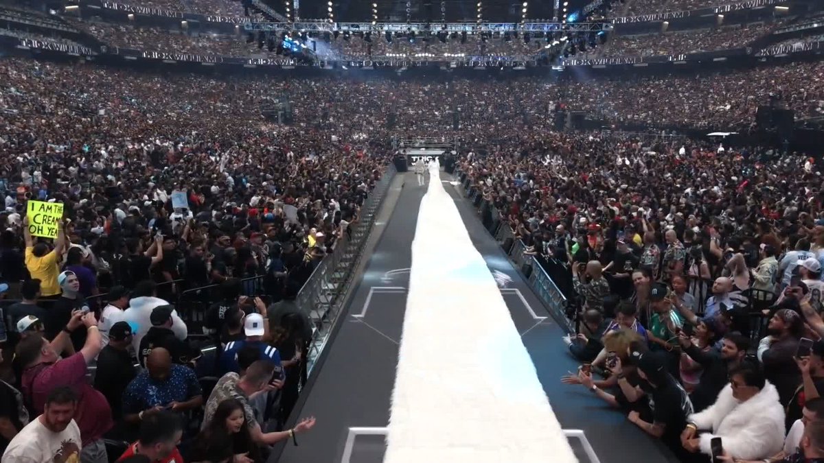 WHOOP THAT TRICK!! 🥶 Trick Williams | CONCRETE BOY BOAT^ Stream #WrestleMania LIVE RIGHT NOW on the ESPN app! ➡️