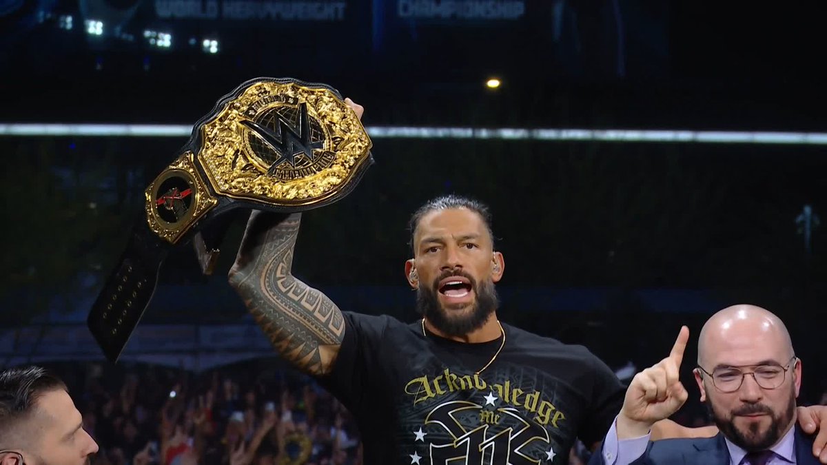 A full-time OTC ☝️ 👀 Roman Reigns | #WrestleMania