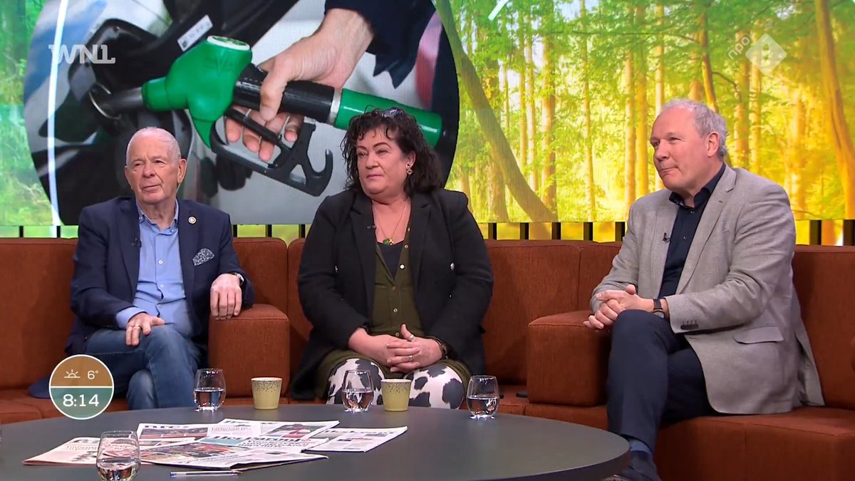 Kamerlid Caroline van der Plas (BBB BoerBurgerBeweging 🍀🍀🍀) vindt ideeën als meer met het openbaar vervoer en thuiswerken veel te makkelijk gedacht. Frits Barend (Frits Jelle Barend) breekt een lans voor carpoolen. #GoedemorgenNederland #WNL