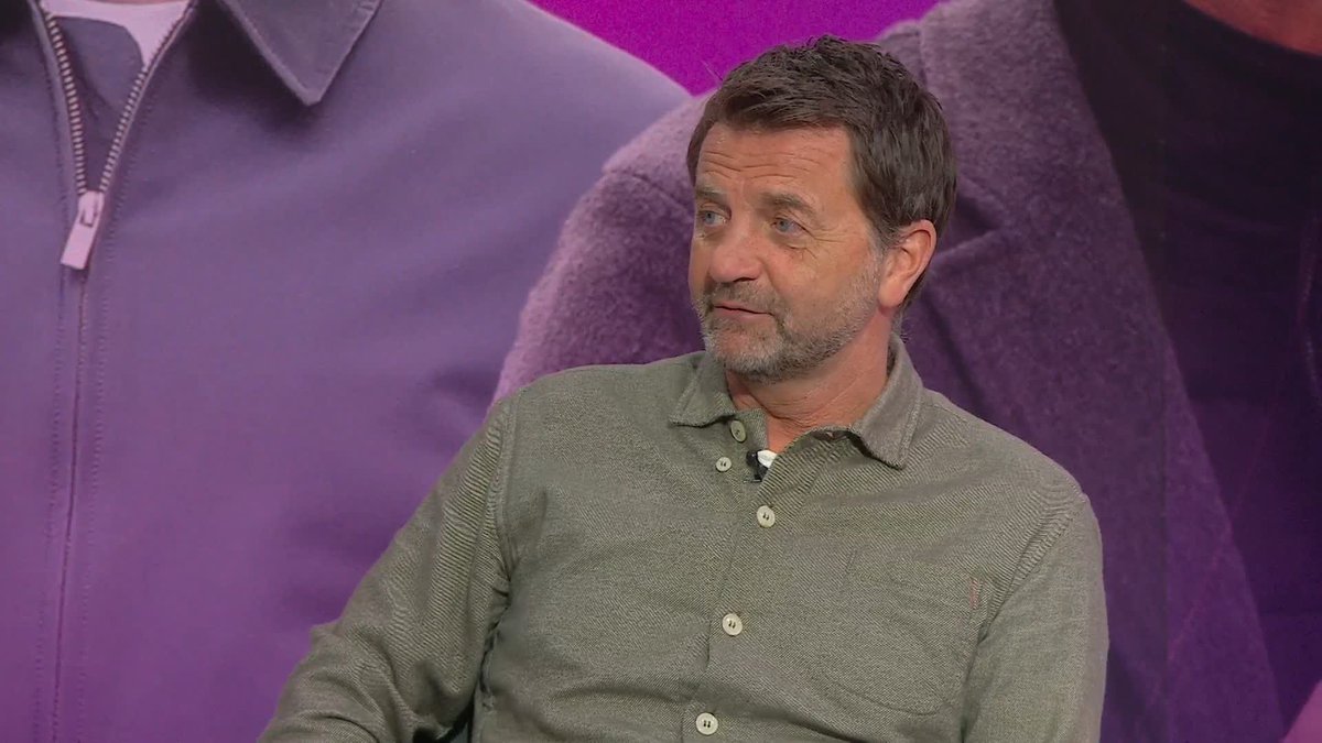 "I still think Arsenal are going to win it" 🗣️ Tim Sherwood backs Arsenal to pip Man City to the Premier League title 🏆 #SkySportsFC