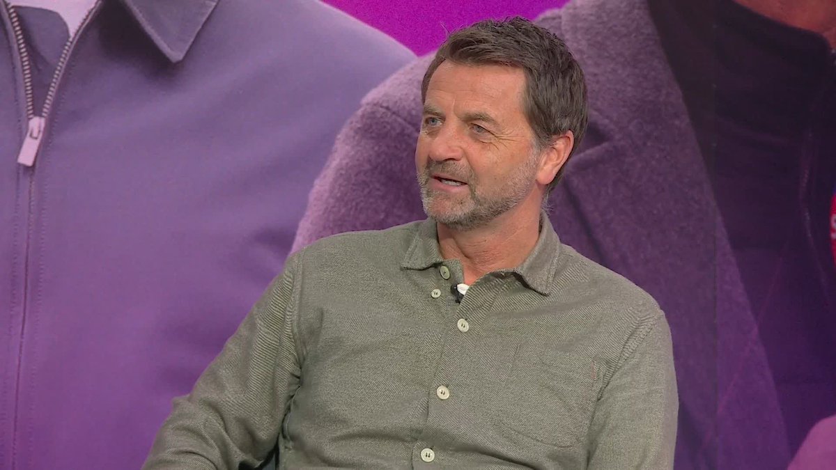 "I was impressed with Arsenal yesterday" "I feel like there are tough games there for City" Despite the loss, Tim Sherwood thinks that Arsenal showed a lot against Manchester City and will still win the league 🏆