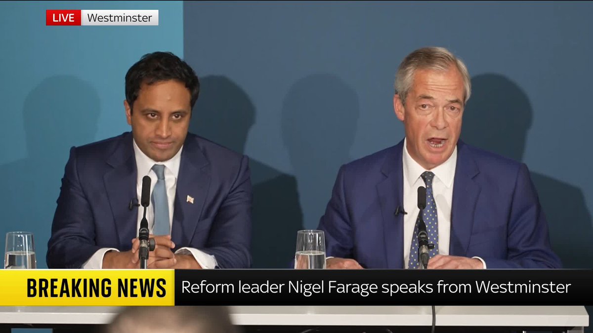 BREAKING: Reform UK Leader Nigel Farage claims there is "no way" Keir Starmer didn't know that Peter Mandelson failed vetting, and believes the PM misled the House of Commons. 📺 Sky 501, Virgin 602, Freeview 233 and YouTube