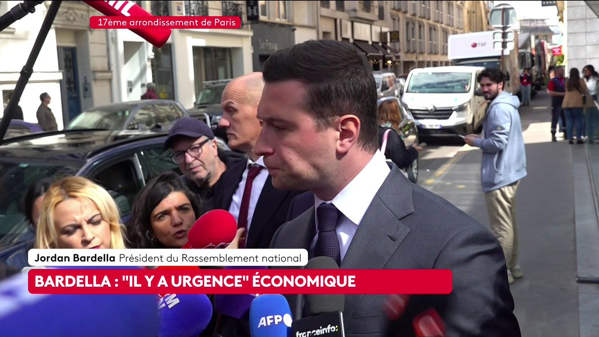 🔴 🗣 "Je ne suis pas en audition", estime Jordan Bardella, président du Rassemblement national, avant son déjeuner avec le Medef. "Je vais présenter nos priorités pour le redressement du pays". #canal16