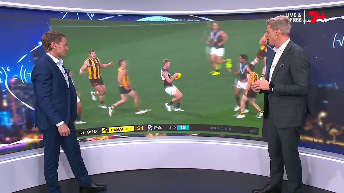 "It won them the game in the end." Kane and Rooey on the second half adjustment Hawthorn made to combat Todd Marshall 👇