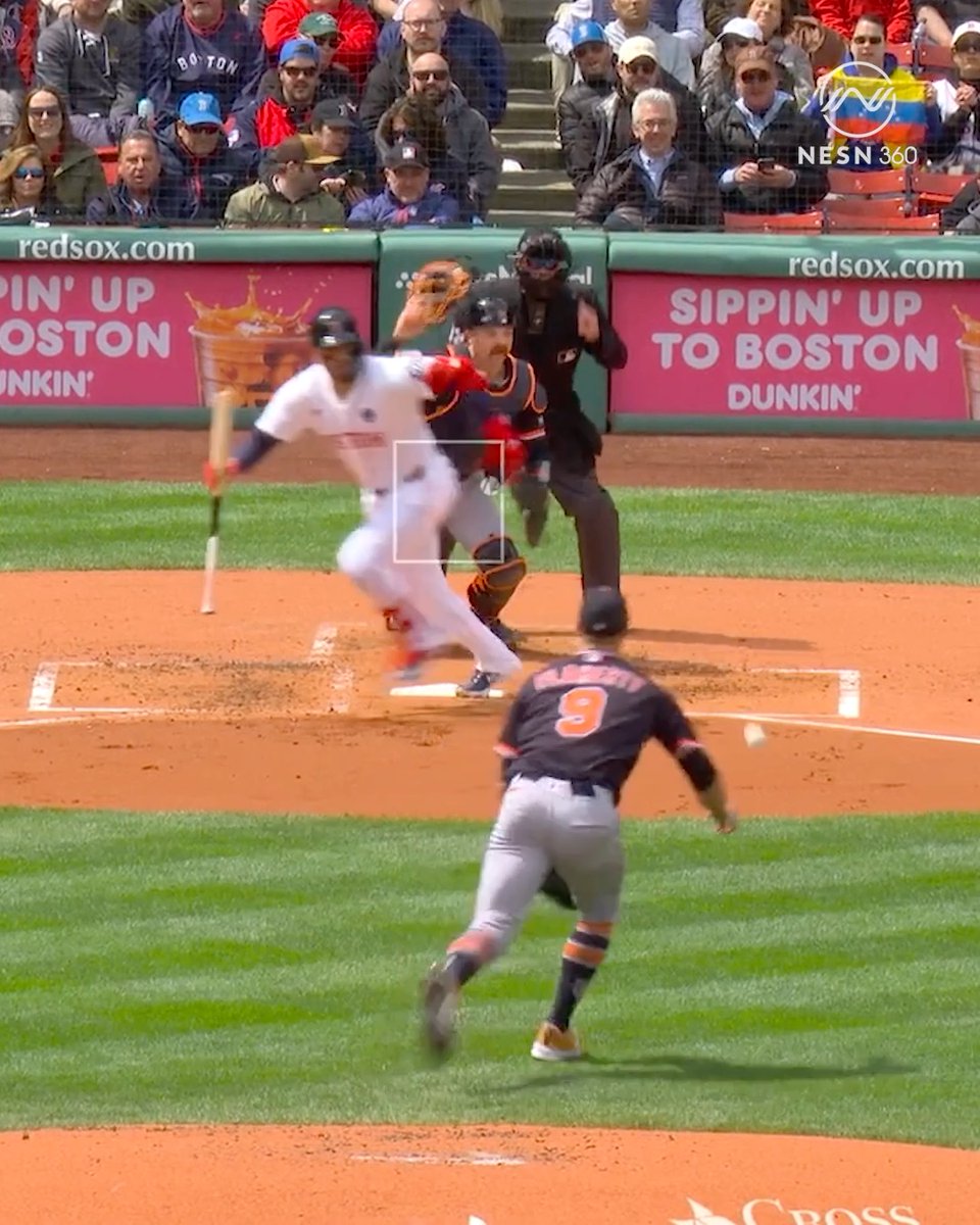 Base Running IQ: 1000 🧠😉 Red Sox Lead 1-0!