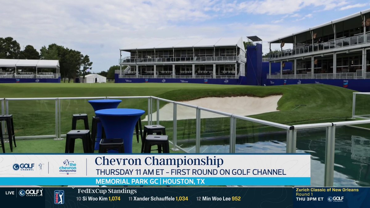 A first look at this week's temporary pool at the Chevron Championship 👀 It measures 4-1/2 feet deep and sits to the right of Memorial Park's 18th green.
