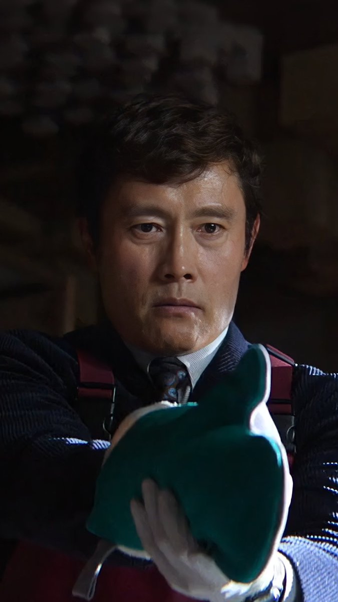 First murder… kinda nervous. Film: NO OTHER CHOICE (2025)