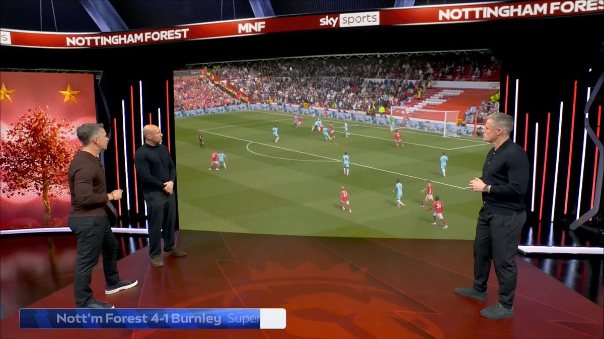 "Morgan Gibbs-White is the X-factor player" Jamie Carragher and Dean Ashton analyse Morgan Gibbs-White vs Burnley 🌟