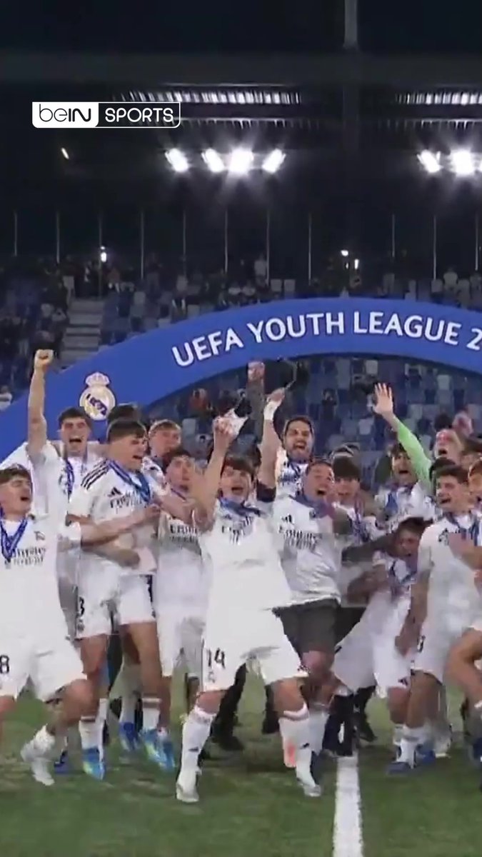 🏆⚽️ الأبطال! ريال مدريد يرفع لقب دوري أبطال أوروبا للشباب 🔥 إنجاز جديد يضاف لتاريخ الملكي! 👑✨ #دوري_أبطال_أوروبا_للشباب #ريال_مدريد #كلوب_بروج
