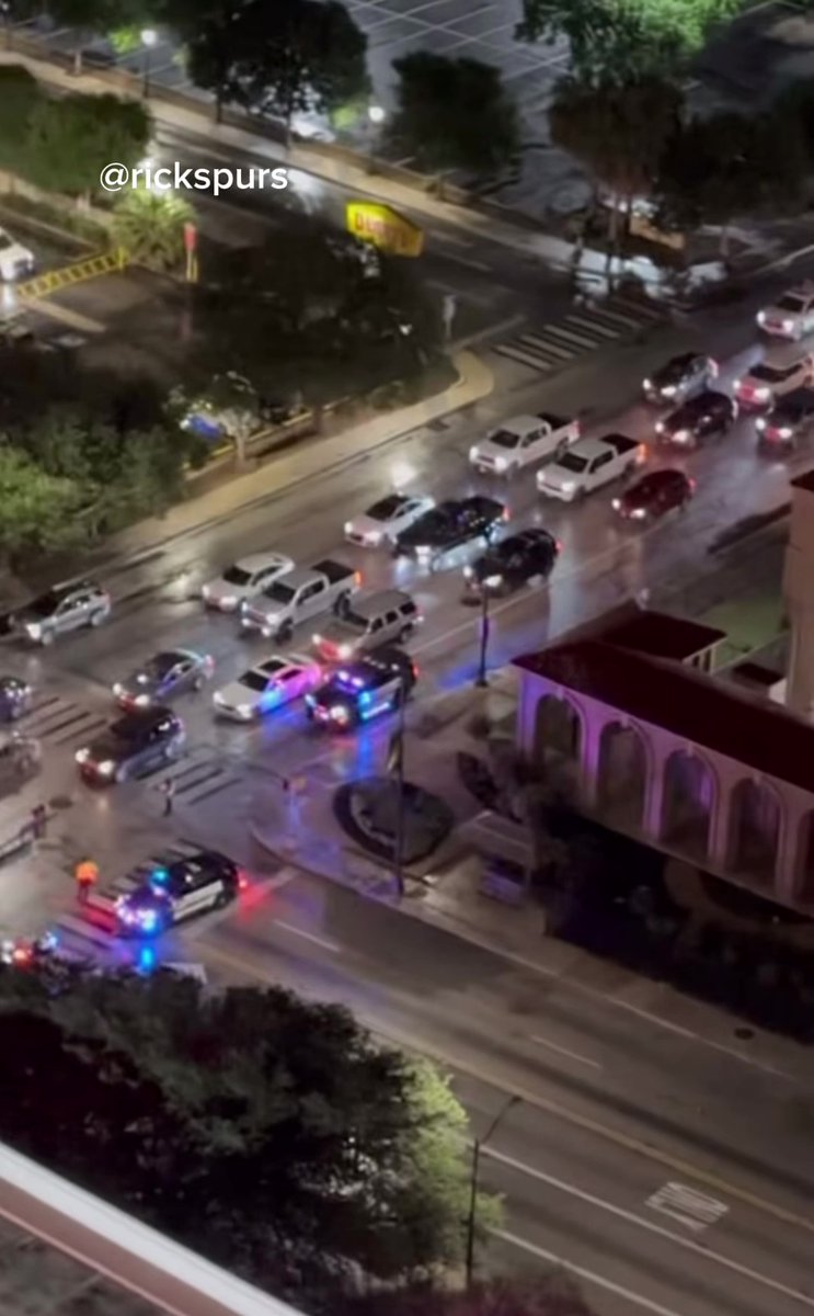 Spurs playoff win last night triggered the "Let’s Go Honking" tradition! Thanks to Ricky Elatm for sharing.