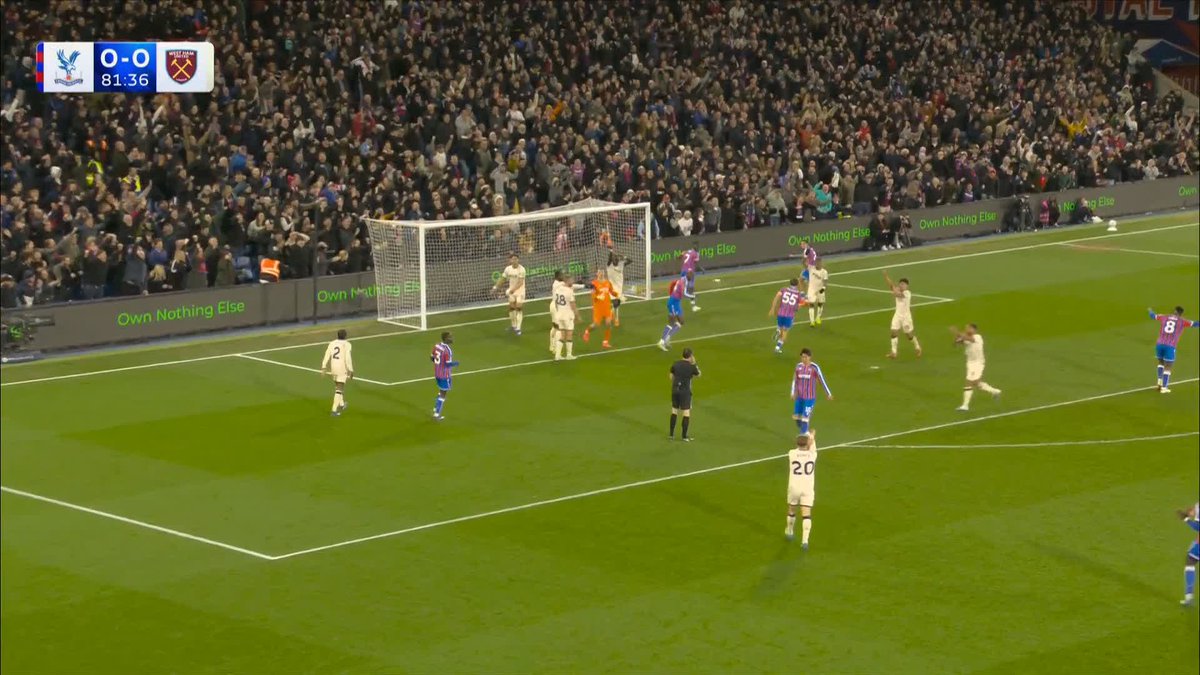 NO GOAL! Sarr has the ball in the back of the net but the whistle blows for handball against Mateta ❌
