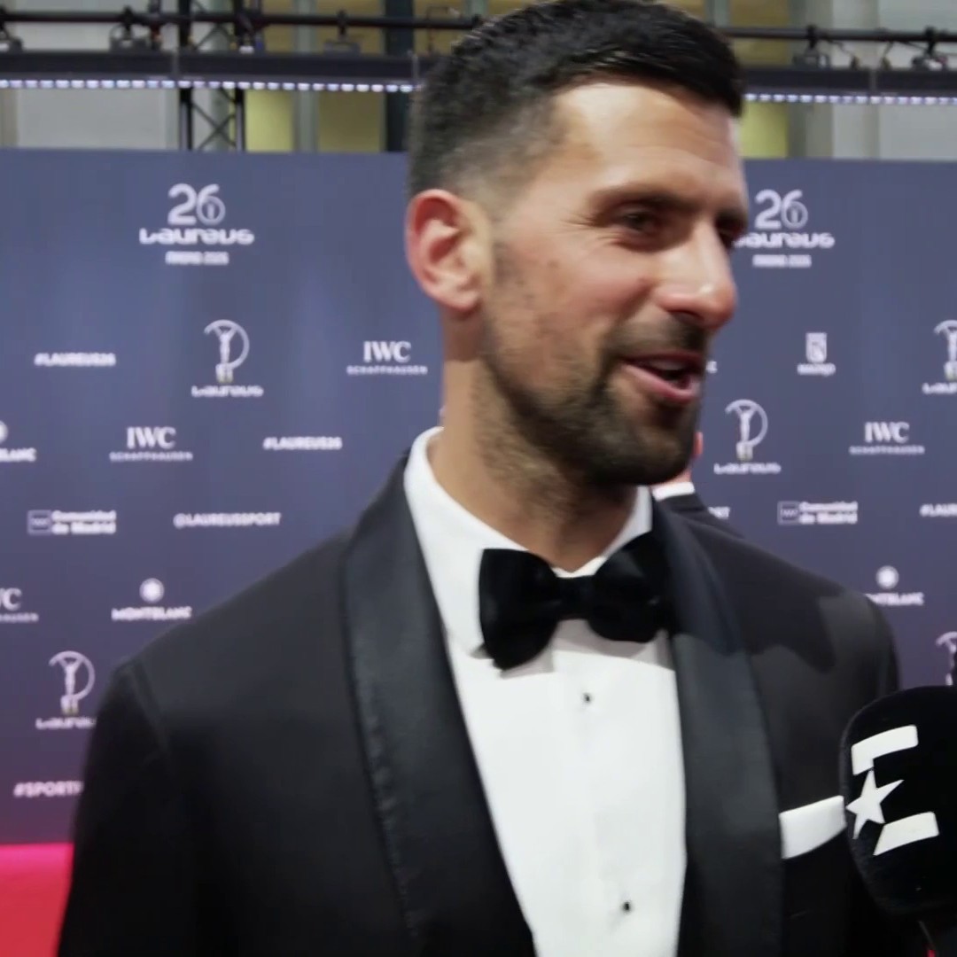 🫡 Djokovic habla, en perfecto español como siempre, en Eurosport sobre si estará o no en Roland-Garros: 📌 "Espero estar listo al menos para Roland-Garros"