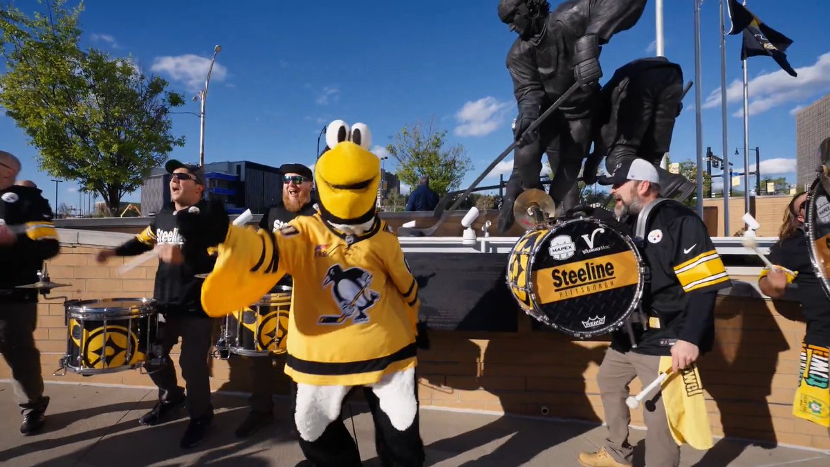 Nothing like a playoff night in Pittsburgh 🤩