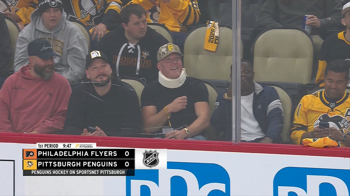 Plum's own, Pat McAfee in the building for Game Two! Looking like he's been in the middle of some Pens/Flyers scrums 😆 🩼