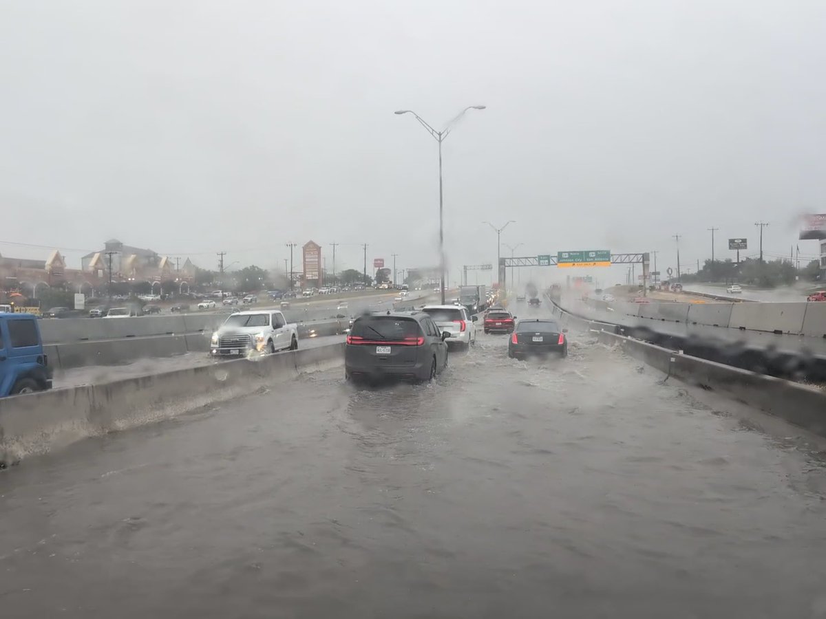 TURN AROUND, DON'T DROWN | Amid an ongoing Flash Flood Warning and heavy rains across San Antonio and surrounding communities, local officials are reminding drivers to 'Turn Around, Don't Drown.' -->