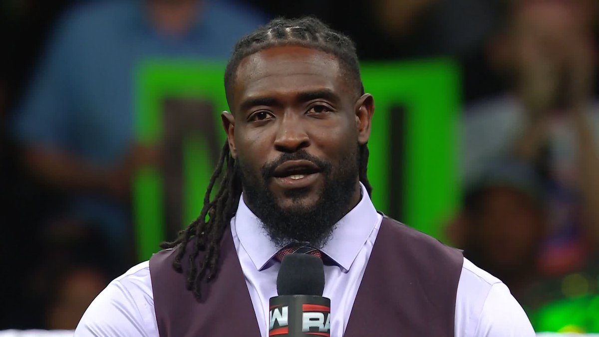 MIC. DROP. This is Oba Femi's world and we're all just living in it! 😤 🔥 Oba Femi wwe | #RawAfterMania