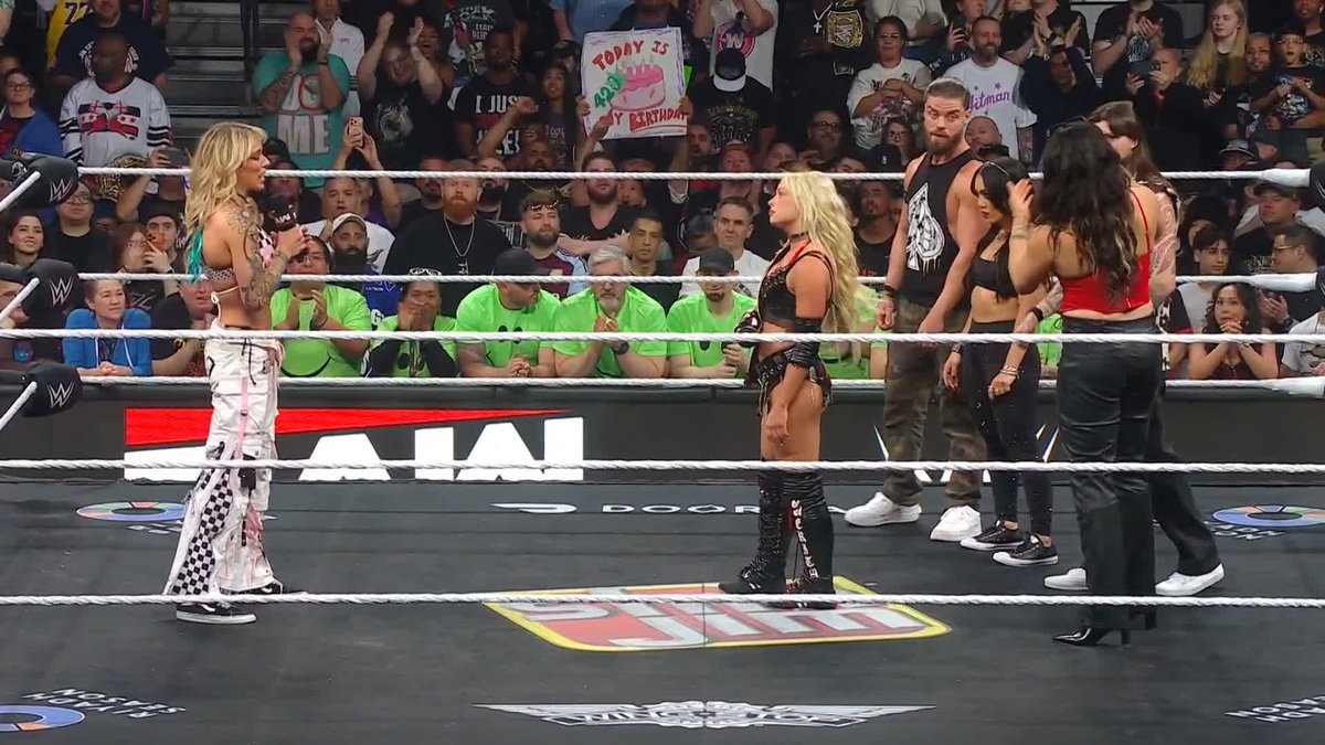 HOLD UP! 😱 Sol Ruca vs. Liv Morgan is going down RIGHT NOW on the #RawAfterMania!!! Sol Ruca | LIV Morgan